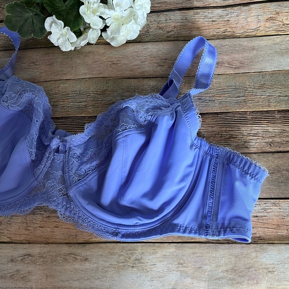 AMOUREUSE Women's Plus Size Underwire Lace Bra Size 48B Lavender - Picture 3 of 11